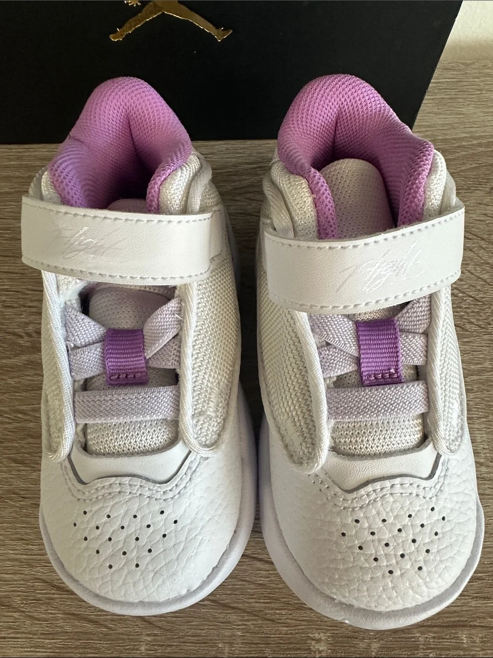 Nike Air Jordan Max Aura 4 Lavender Size 6 NEW